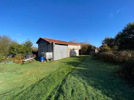 vente ploufragan - beau terrain avec hangar situe a la campagne !