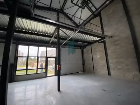 local d'activite a louer