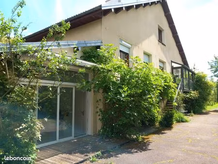 propriété / maison 8 pièces à saint sauveur
