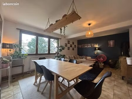 appartement 4 pièces 93 m²