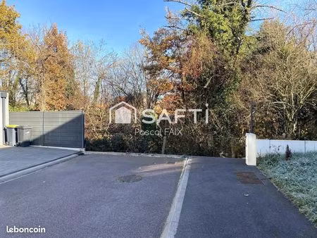 terrain 585 m² augny