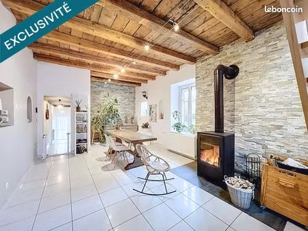 maison de village 6 pièces 194 m²