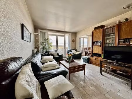 appartement de 111 m² à stains