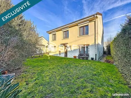 maison 6 pièces 90 m²