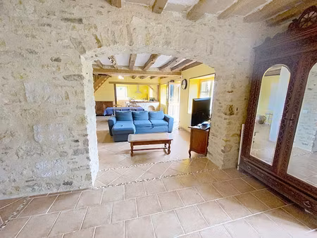 vente maison 5 pièces 148 m² à huillé (49430)  243 700 €