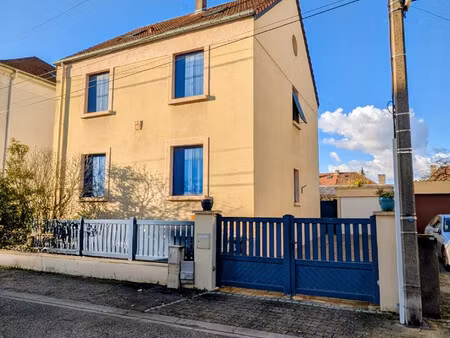 montigny piscine - maison 5 chambres à conforter