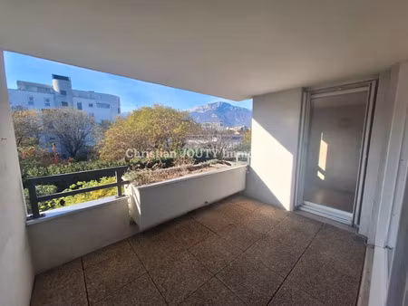 vente appartement 4 pièces 83m2 eybens 38320 - 195000 € - surface privée