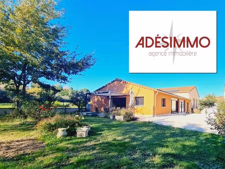 villa 130m2 avec garage + deux hangars de 130m2 chacun soit 260m2 de surface sur 1216m2 de