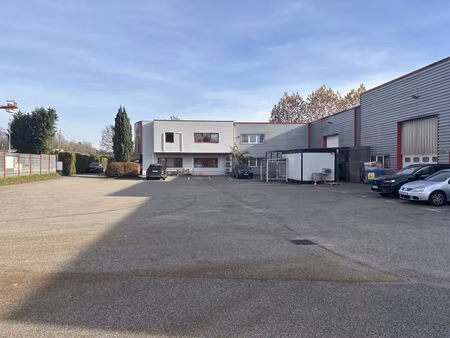 location local d'activités 1230m2 domène 38420 - - surface privée