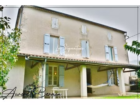 maison en pierre de 253 m2 avec terrain arboré de 3000 m2