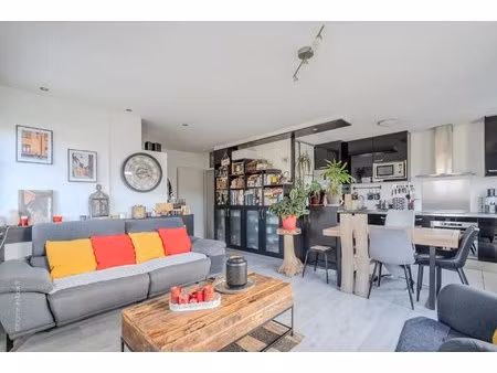 à vendre – magny-le-hongre – superbe appartement 4 pièces avec balcon  garage & parking