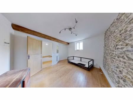 location appartement 1 pièce 23 m² à triel-sur-seine (78510)  700 €