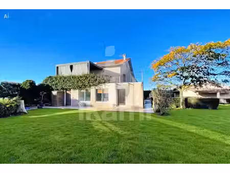 maison familiale 6 pieces 182 m2 beaumont les valence