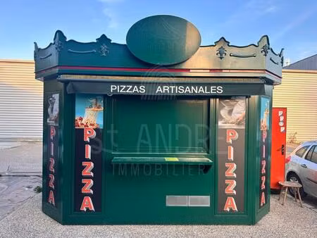 kiosque à pizza mur et fonds de commerce