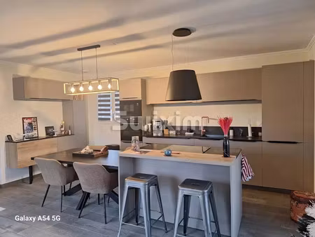 vente maison 4 pièces 91.7 m² à frangy (74270)  499 000 €