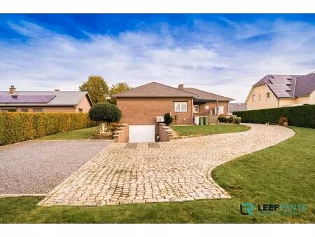 maison à vendre à bremstraat niel-bij-as (rwc41274)