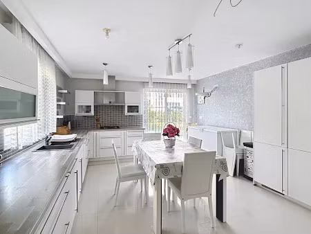 vente maison 6 pièces 220 m² à crégy-lès-meaux (77124)  449 000 €