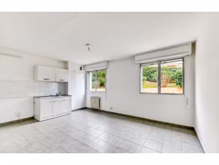 vente appartement 2 pièces 33 m² à nice (06000)  164 900 €