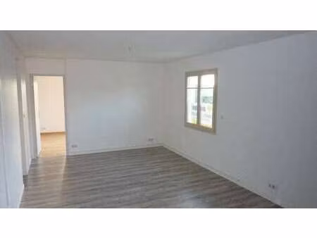 location appartement 3 pièces à la feuillie (50190) : à louer 3 pièces / 62m² la feuillie
