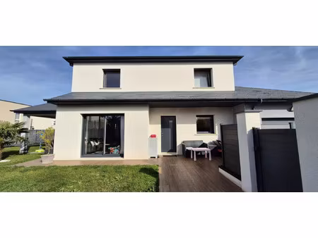 vente maison à soliers (14540) : à vendre / 141m² soliers