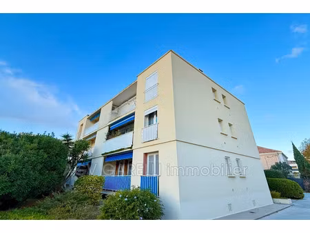 vente appartement 3 pièces 64 m² à carqueiranne (83320)  325 000 €