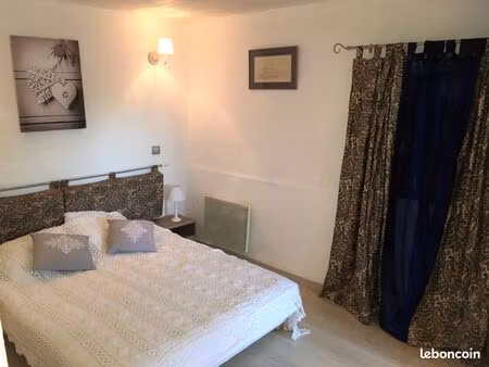 rez de jardin t2 meublé a l'année