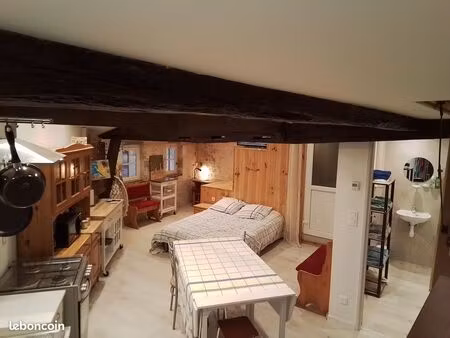 studio meublé toutes charges comprise