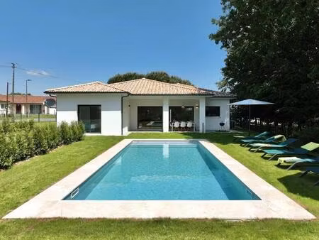 toute nouvelle villa de plain-pied ( !2025 !) à douzillac