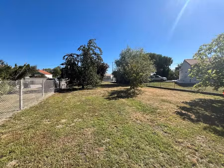 vente terrain à batir 579 m² à chaillevette (17890)  75 600 €