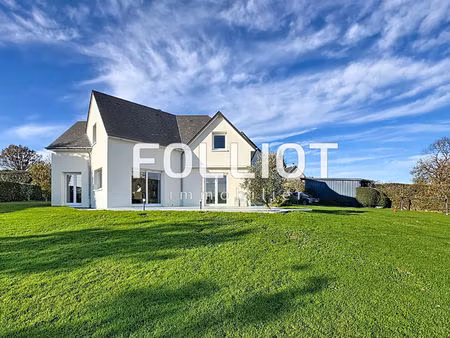 a vendre - maison 5 chambres 155 m² sur un terrain de 1400 m² - vie de plain-pied - le lor