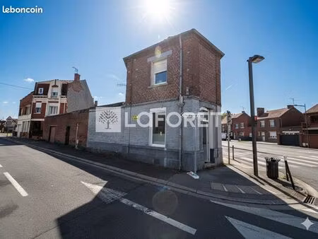 maison 5 pièces 130 m²