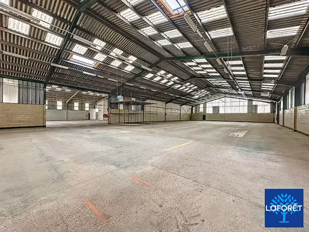 vente locaux professionnels 31710 m² à la ferté-frênel (61550)  609 000 €