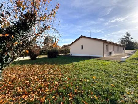 maison t5 de plain-pied sur 2555m² de terrain