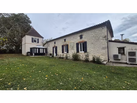 maison 160m2 4 chambres  un hangar  4000m2 de jardin sur la