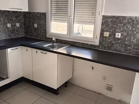 location appartement 3 pièces 60 m² à le crès (34920)  995 €
