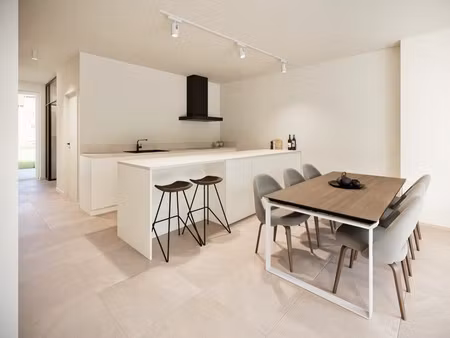 huis te koop in zandvliet met 3 slaapkamers