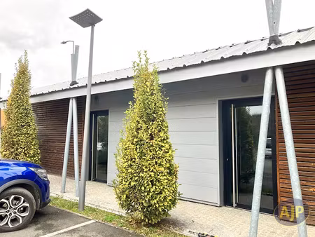 location locaux professionnels 0 pièces 45 m² à libourne (33500)  1 008 €
