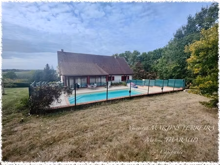 dpt cher (18)  à vendre saint georges sur la pree maison avec dépendance et piscine