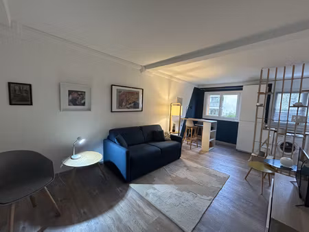 charmant studio meublé rénové 15' centre de saint-germain-