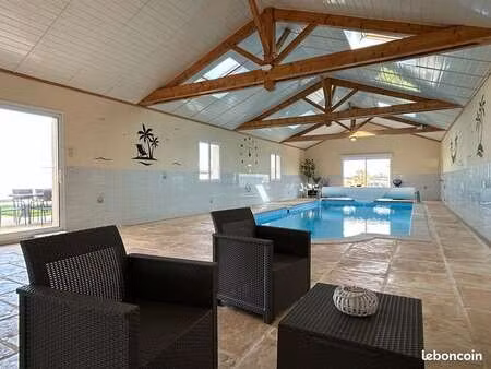 vente maison à rom (79120) : à vendre / 240m² rom