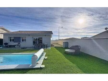 location maison meublé à bassan (34290) : à louer meublé / 78m² bassan