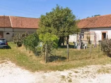 vente ferme 2 pièces 55 m² à coudroy (45260)  85 000 €