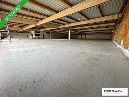 vente commerce dole 800 m²