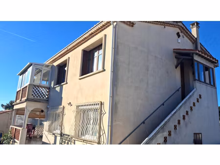 appartement type 4 + terrasse