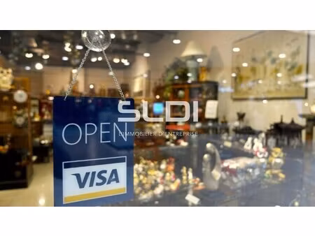 location local commercial 165m² venissieux 69200