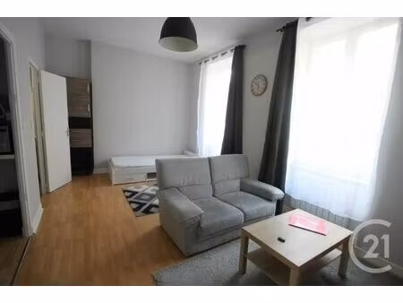 location appartement 1 pièce 24m² gannat 03800