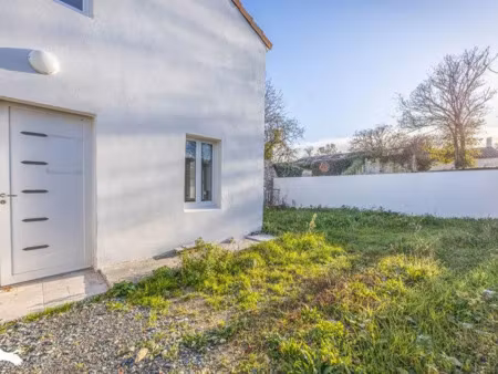 vente maison 4 pièces 73 m² à salles-sur-mer (17220)  213 000 €