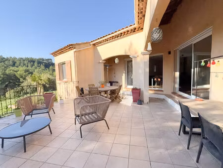 vente maison 5 pièces 130 m² saint-mitre-les-remparts (13920)