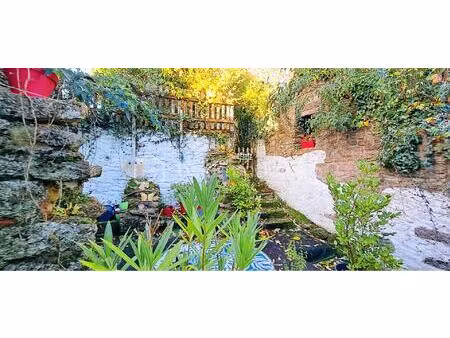 maison de village de 109 m² à huelgoat