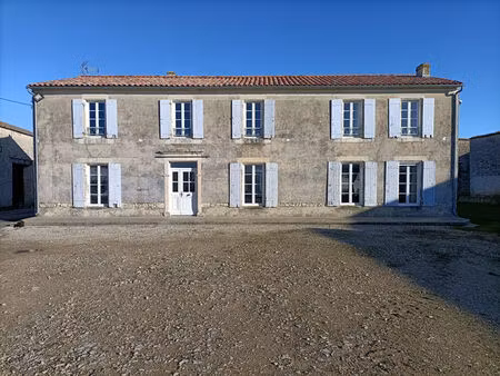 annonce vente maison 8 pièces de 253m2 à les nouillers (17380) - paruvendu.fr ref 99278365